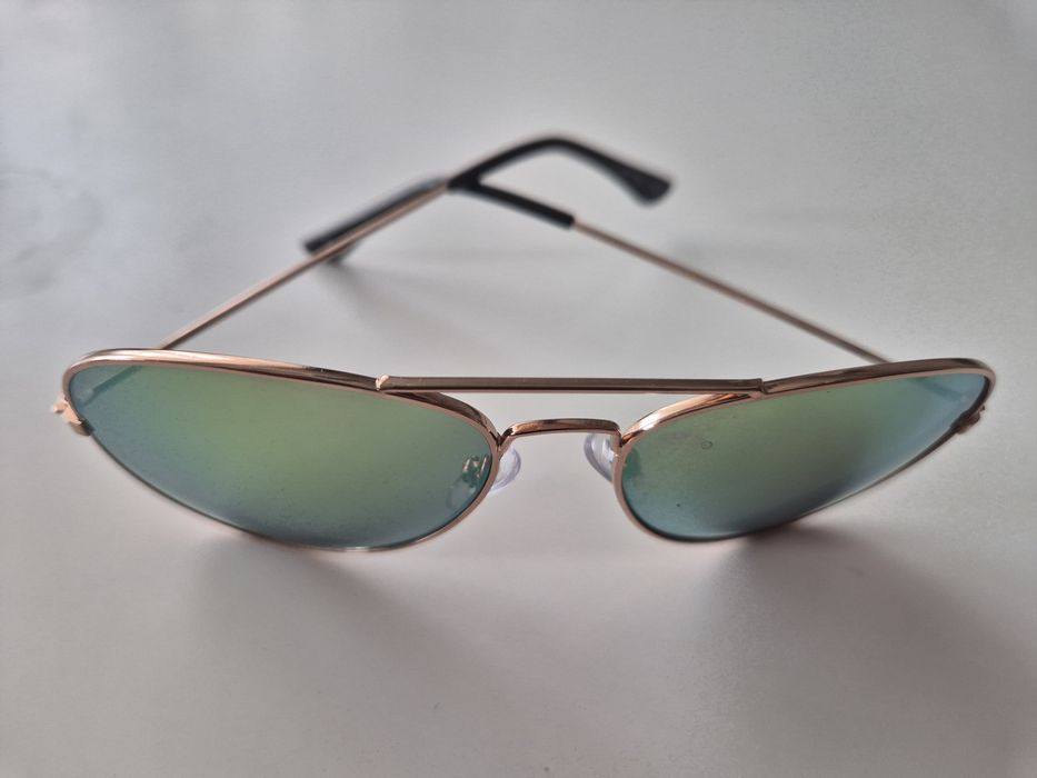 Дамски слънчеви очила