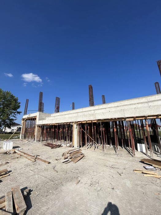 Inchiriere schela metalica sau aluminiu pe roti, doka, popici, scule