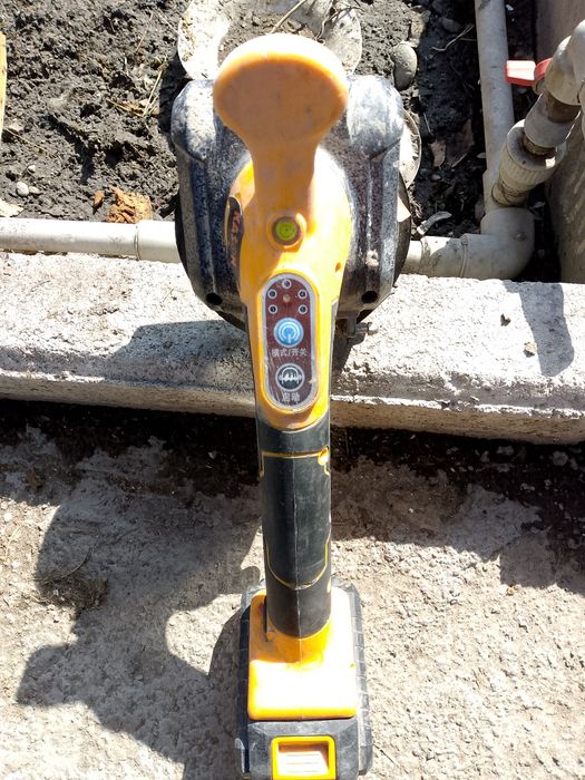 Для Кафеля вибромолоток