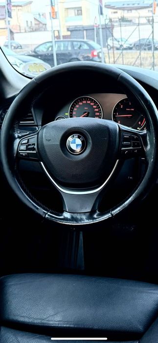 volan bmw model f10