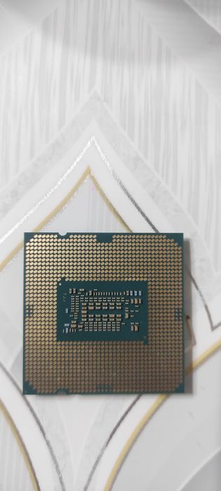 Процесссор i3-10100