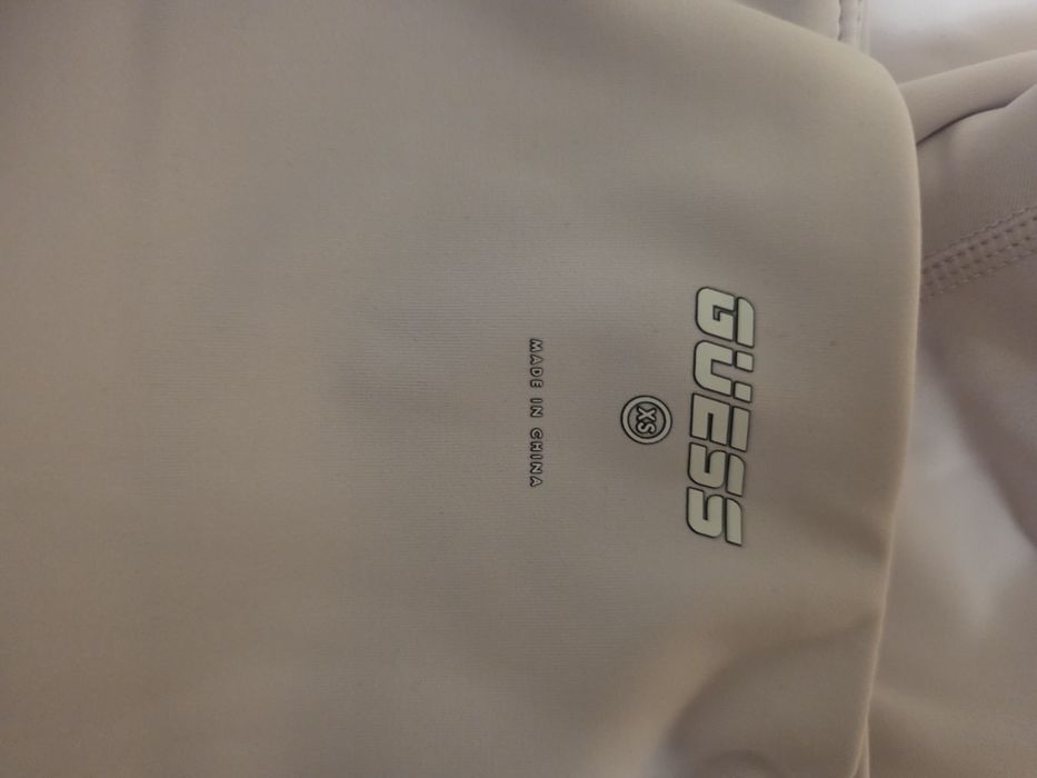 Продам оригинальные леггинсы guess