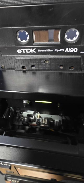 Продавам дек SONY TC-K590