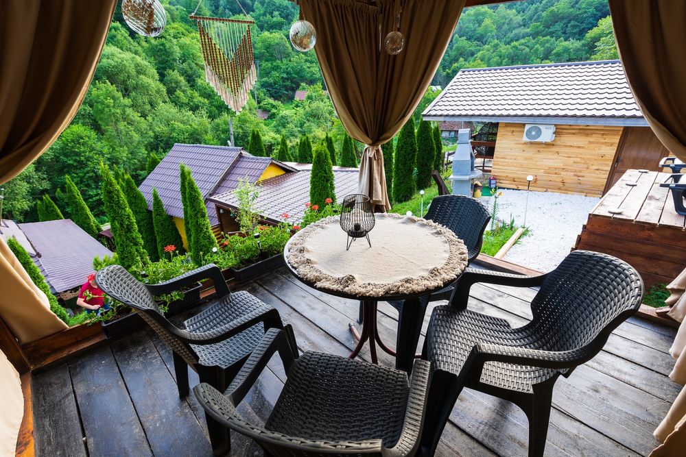 Cabană de închiriat cu ciubăr