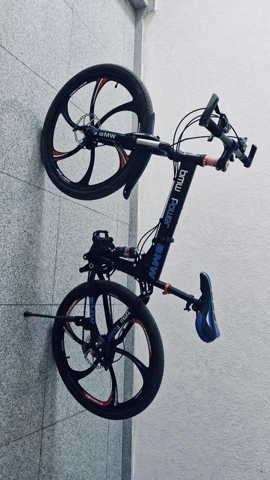 Продаю велосипед срочно торг имеется