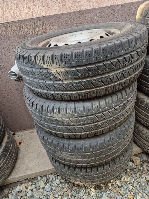 Roti jante+anvelope 5x118 215/65/R16C Vivaro,Trafic,Primastar etc