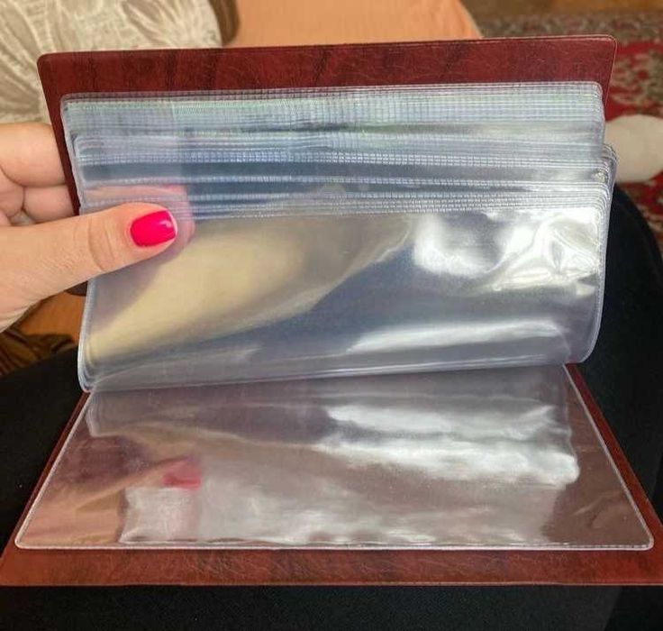 Продам альбом для банкнот новый