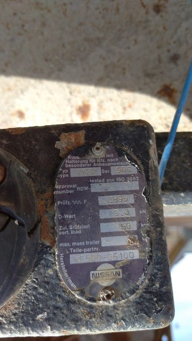 Фаркоп от автомашины Ниссан