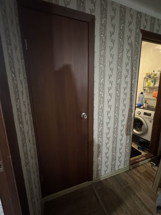 Продам двери 60*200 2шт, 80*200 1шт