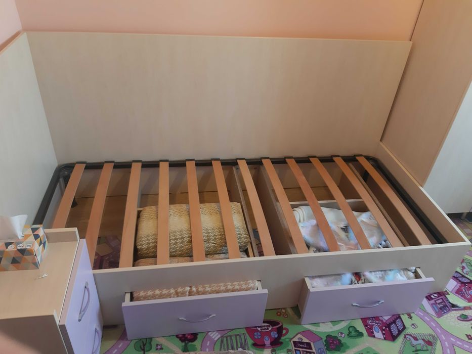 Pat o persoana cu 2 sertare 200x90