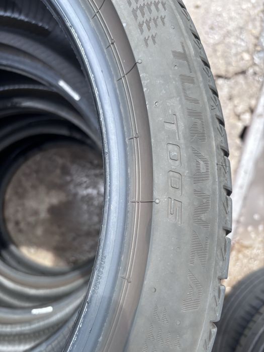 245/40/19 Bridgestone 4 бр 2022