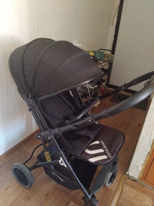 Продам коляску 15 тыс