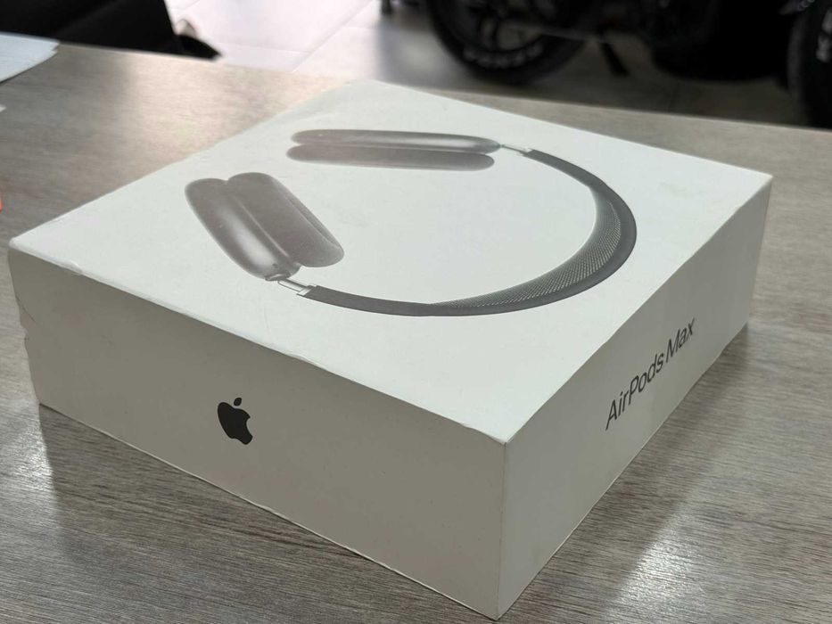 Apple AirPods Max – Space Gray