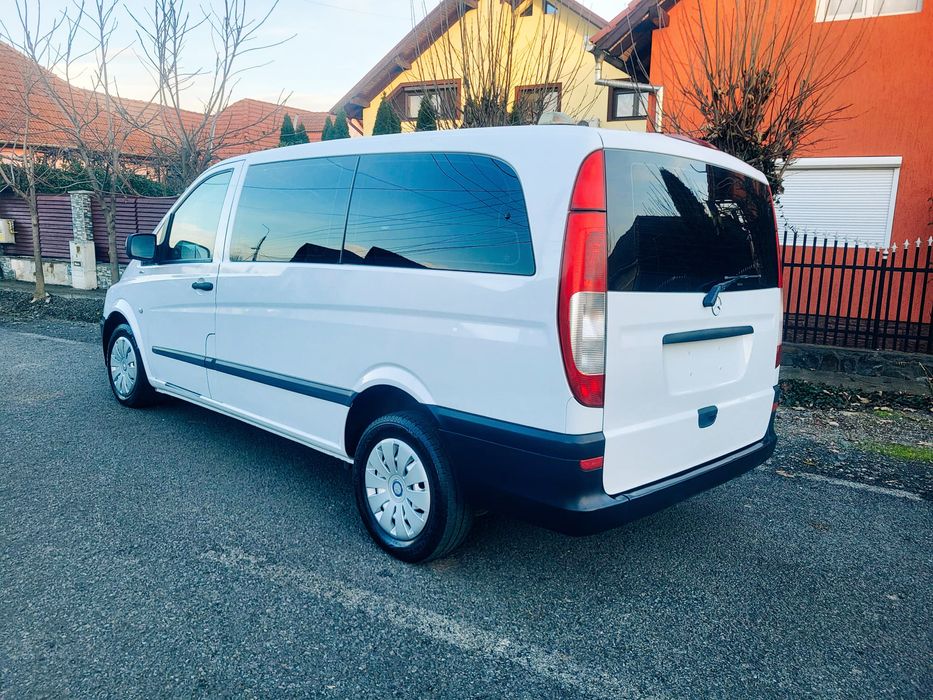 Mercedes-Benz Vito 8+1 Extralung transport persoane