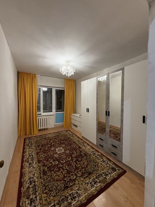 Сдам 2х комн квартиру