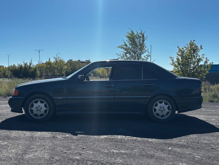 Mercedes Benz w202
