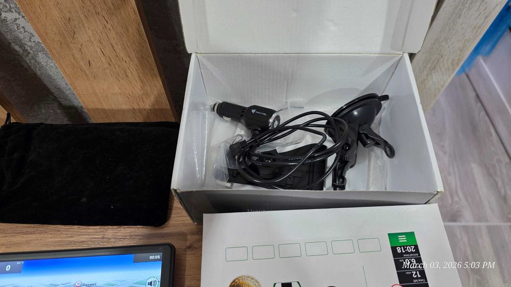 Автонавигатор Navitel E700