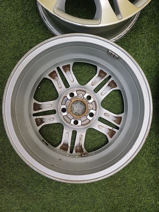 Диски R16 5x114.3 на Toyota и другие.