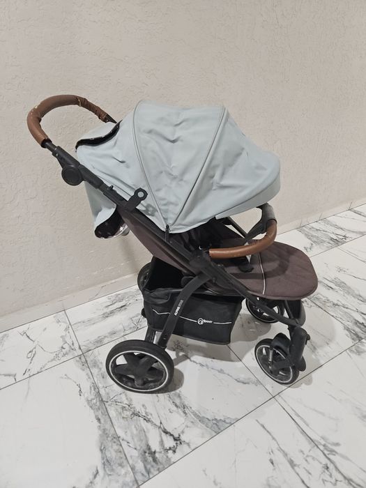 Продам детскую коляску