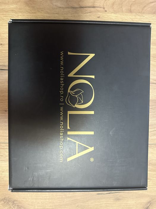 Продавам лакове NOLIA