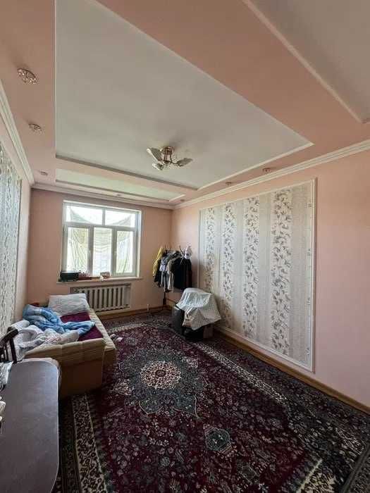 Метро беруний атрофида 3 хоналик Банковский дом