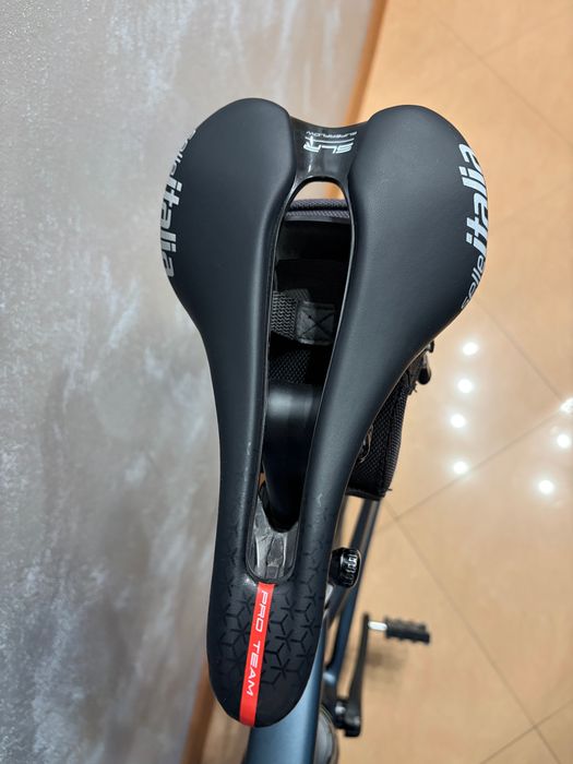Велоседалка Selle Italia SLR Boost Pro Team 6.1 Carbon Superflow L