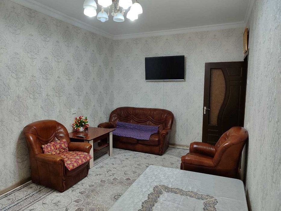 VERSAL.GULOBOD.GUNCHA (Гулобод.Гунча).Прод.3-х.(3/1/4) комн.квартира.