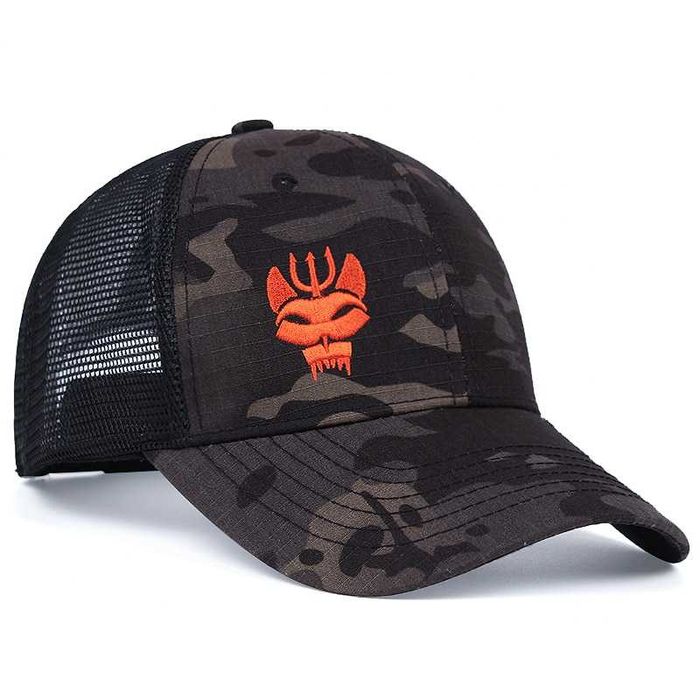 Бейзболна шапка с лого