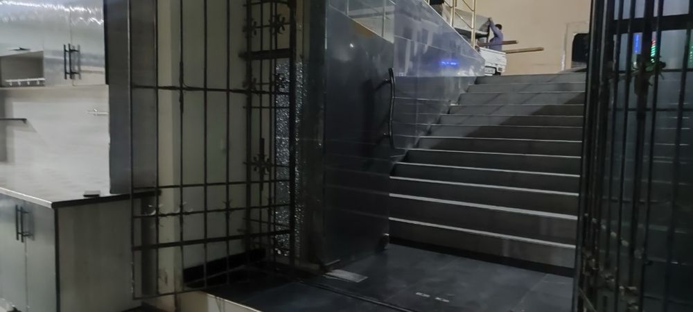 Firdavs binosi sotiladi