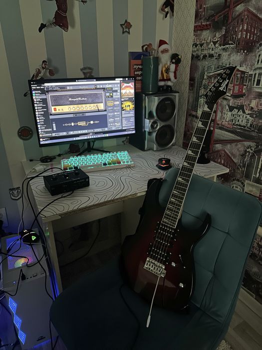 Электрогитара superstrat