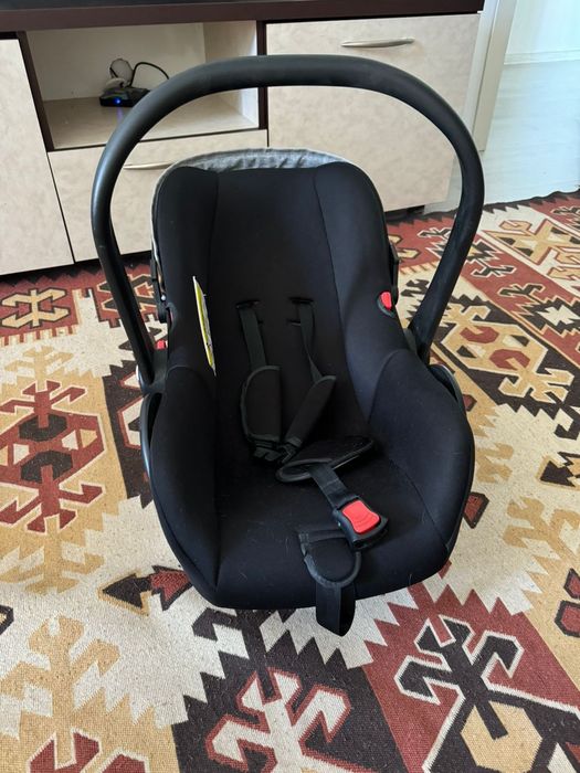 Продам детскую автолюльку