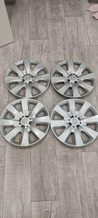 Колпаки Пежо R15