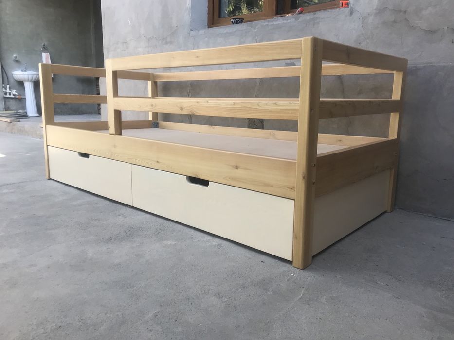 Кровати из дерево на заказ