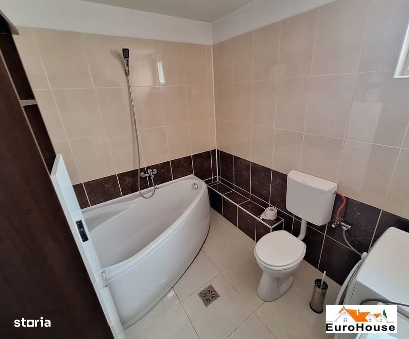 Apartament cu 3 camere de vanzare in Alba Iulia