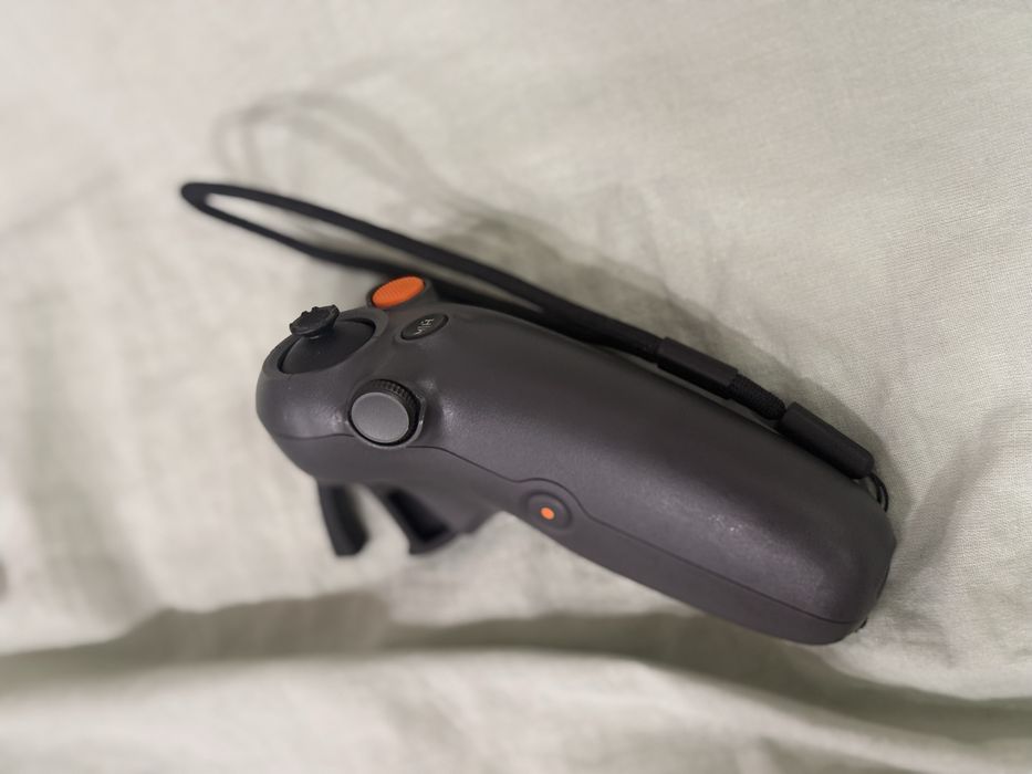 Дрон DJI Neo motion Fly More Combo серый обмен есть