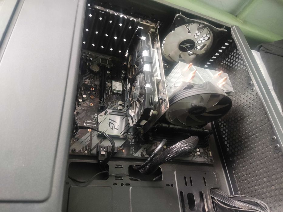 ПК Кейс игровой компьютер ASRock-B550/ryzen5-3600/DDR4-16gb/1050TI-4gb