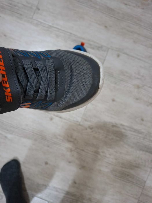 Skechers. 27 номер