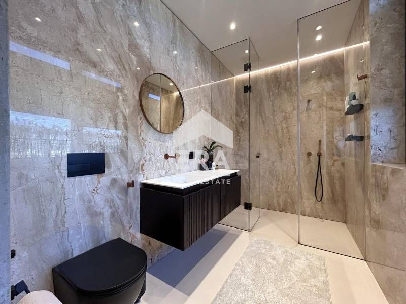 Продава се Четиристаен апартамент в София, Кръстова вада - 343 кв.м за 2781 €/кв.м - Снимка #9