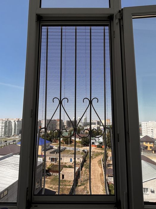 Москитные сетки, плиссе на заказ