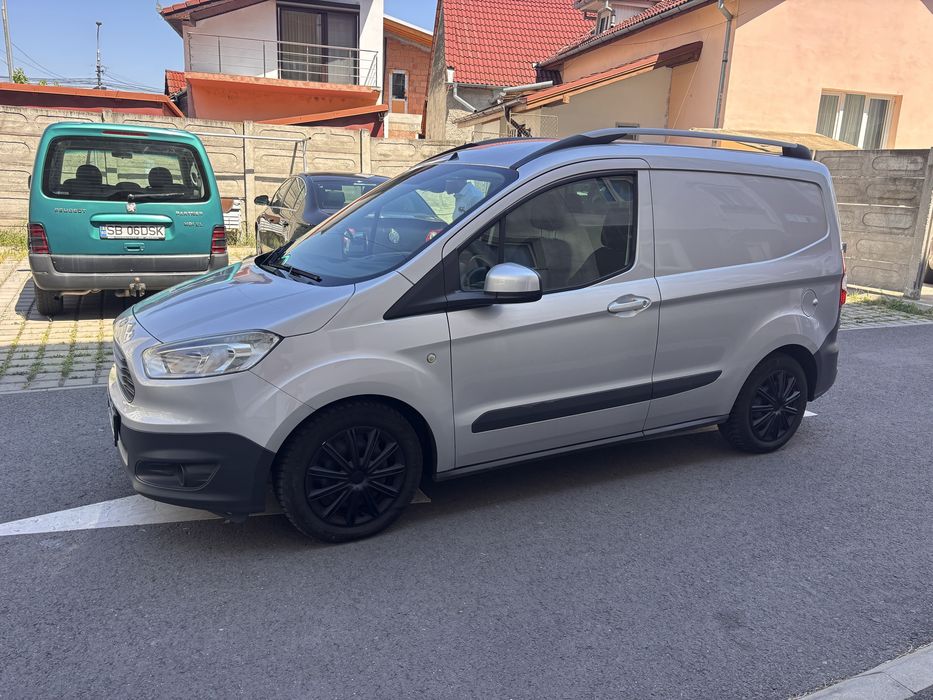 Ford transit courier