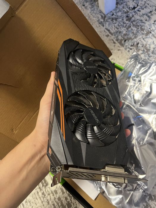Продам видеокарту rx570