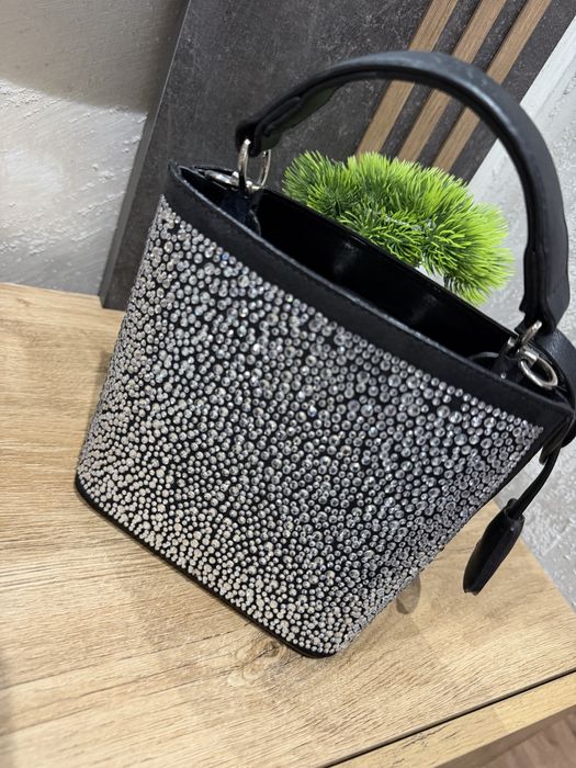 Чанта с камъчета нова