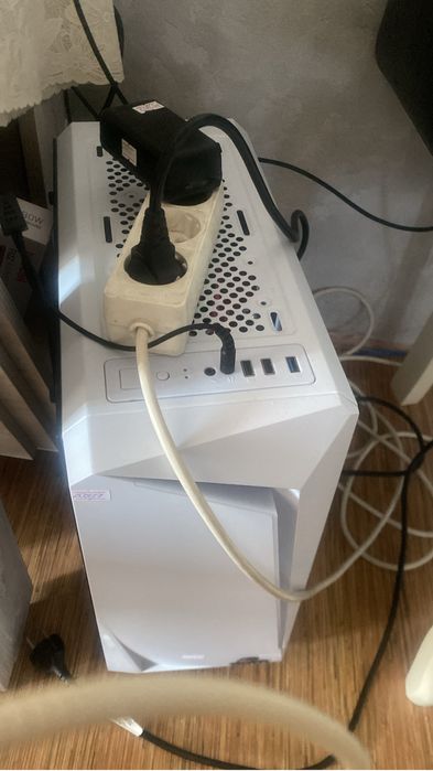 Продам торг есть