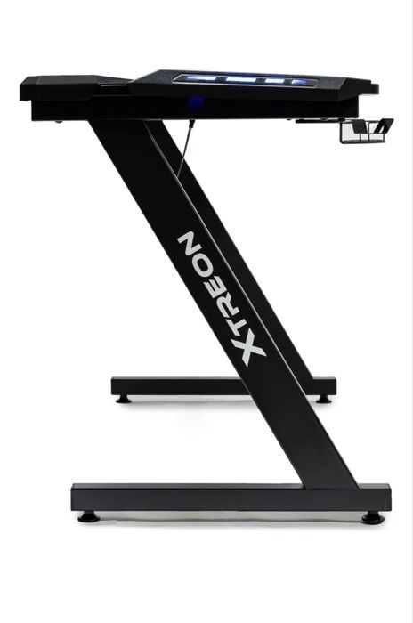 Стол компьютерный XTREON