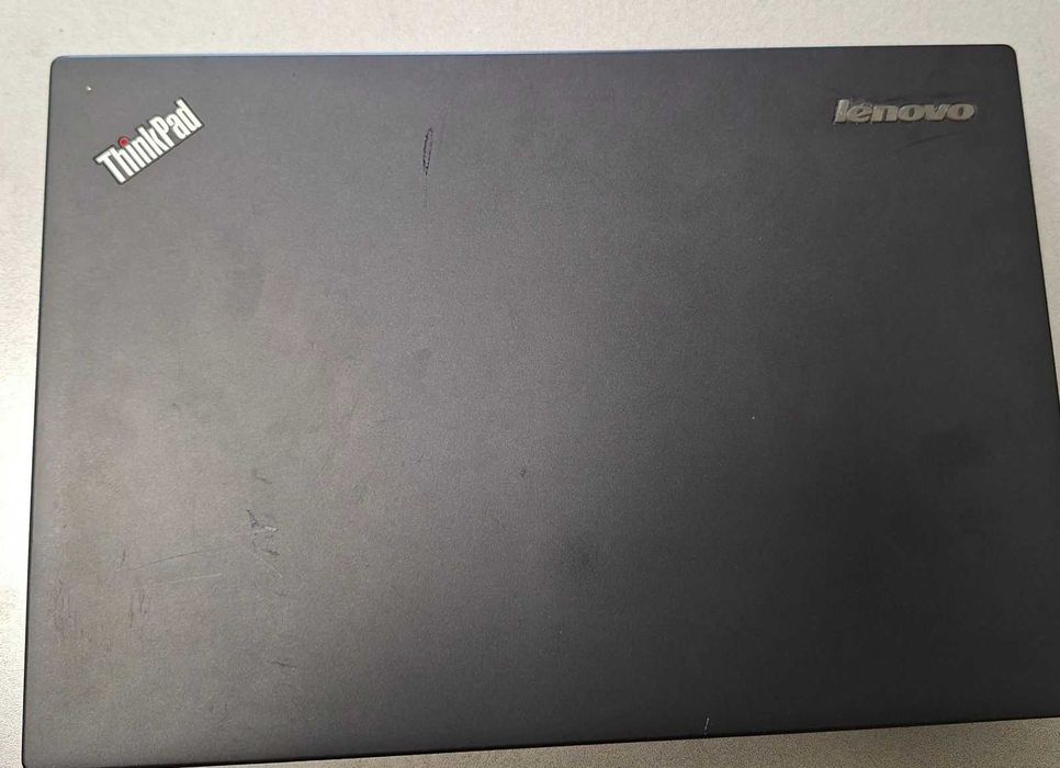Лаптоп Lenovo ThinkPad X250 i5 ram 8 ssd 512