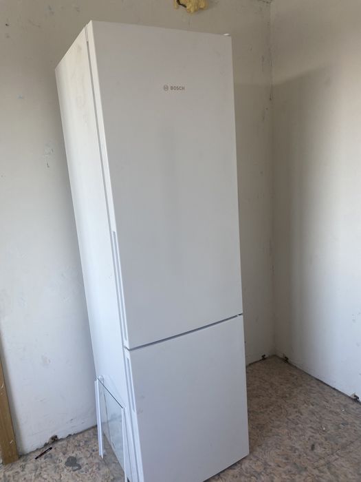 Холодильник BOSCH