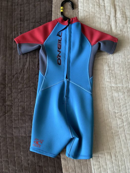 O’Neill costum din neopren pentru inot, marimea 108-118