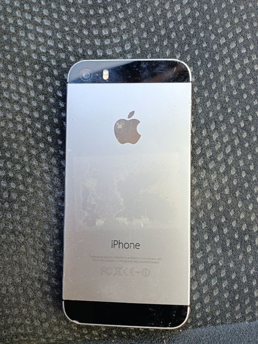 Айфон 5с рабочий