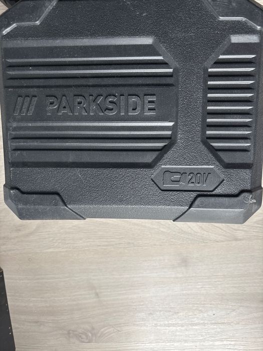 Parkside прободен трион