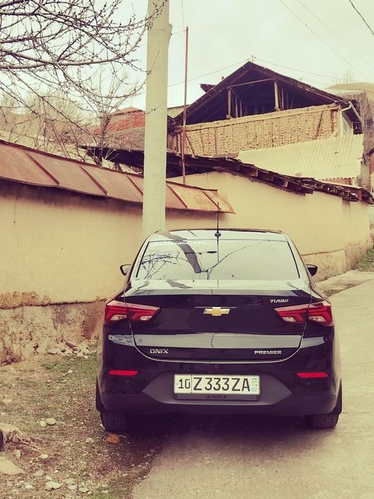 Chevrolet Onix Premier plus
